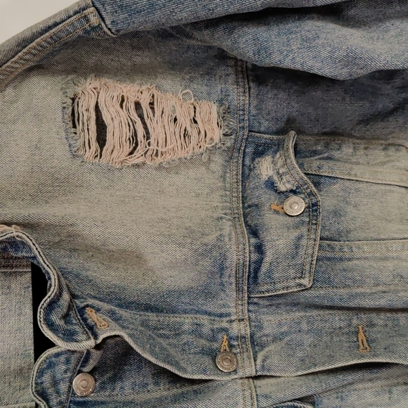 Dan Patrick Denim Jacket - Picture 4 of 9